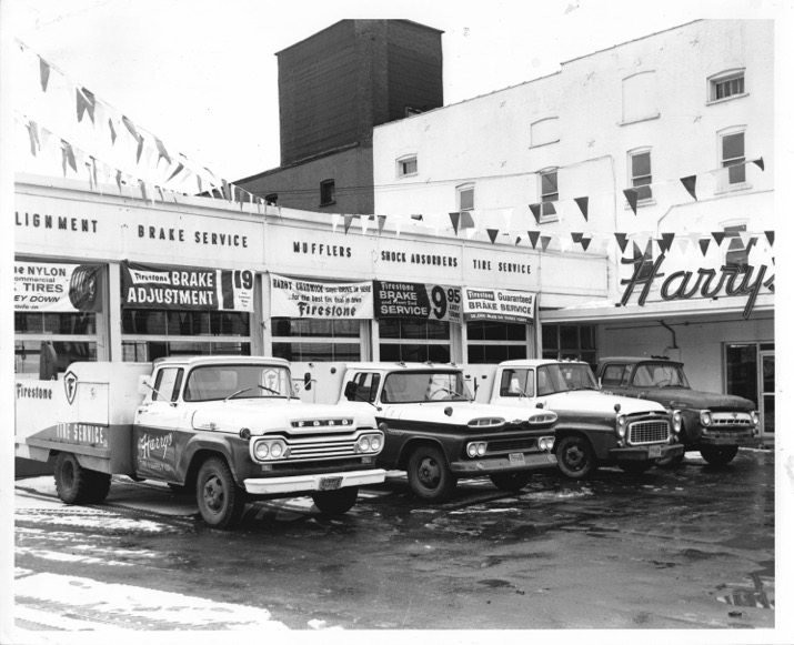 Early Harry's Parking Lot 1