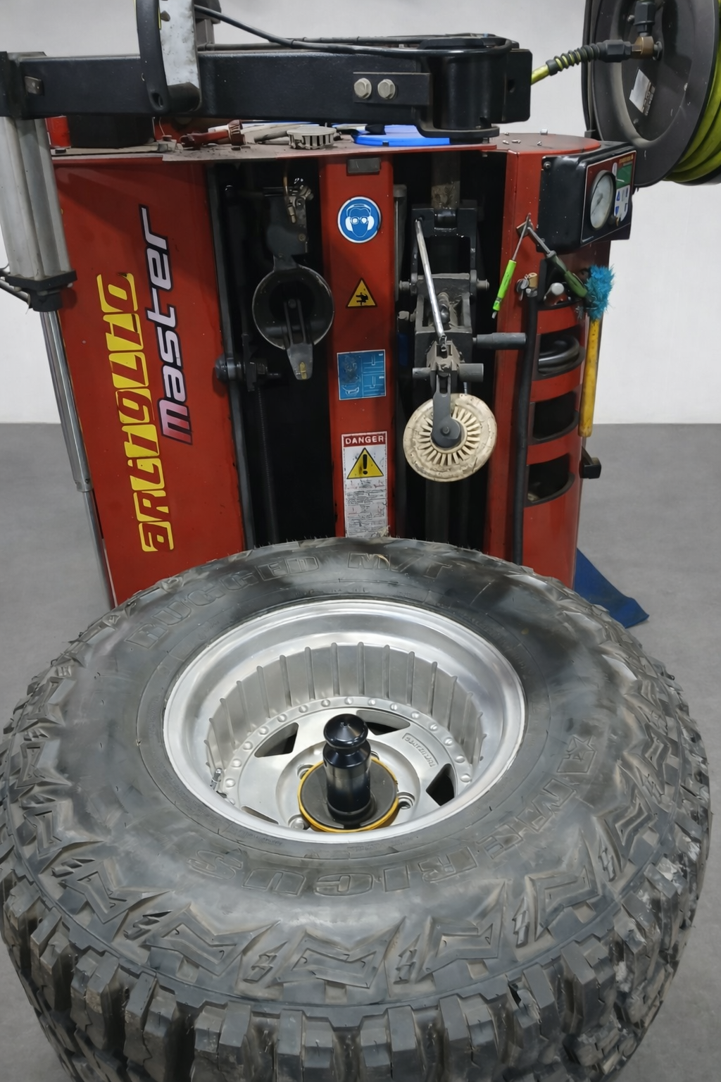 Tires & Wheels