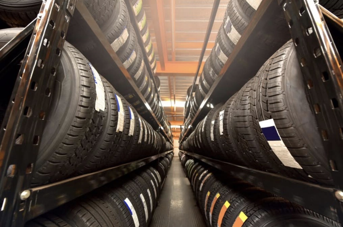 shop-for-tires-section
